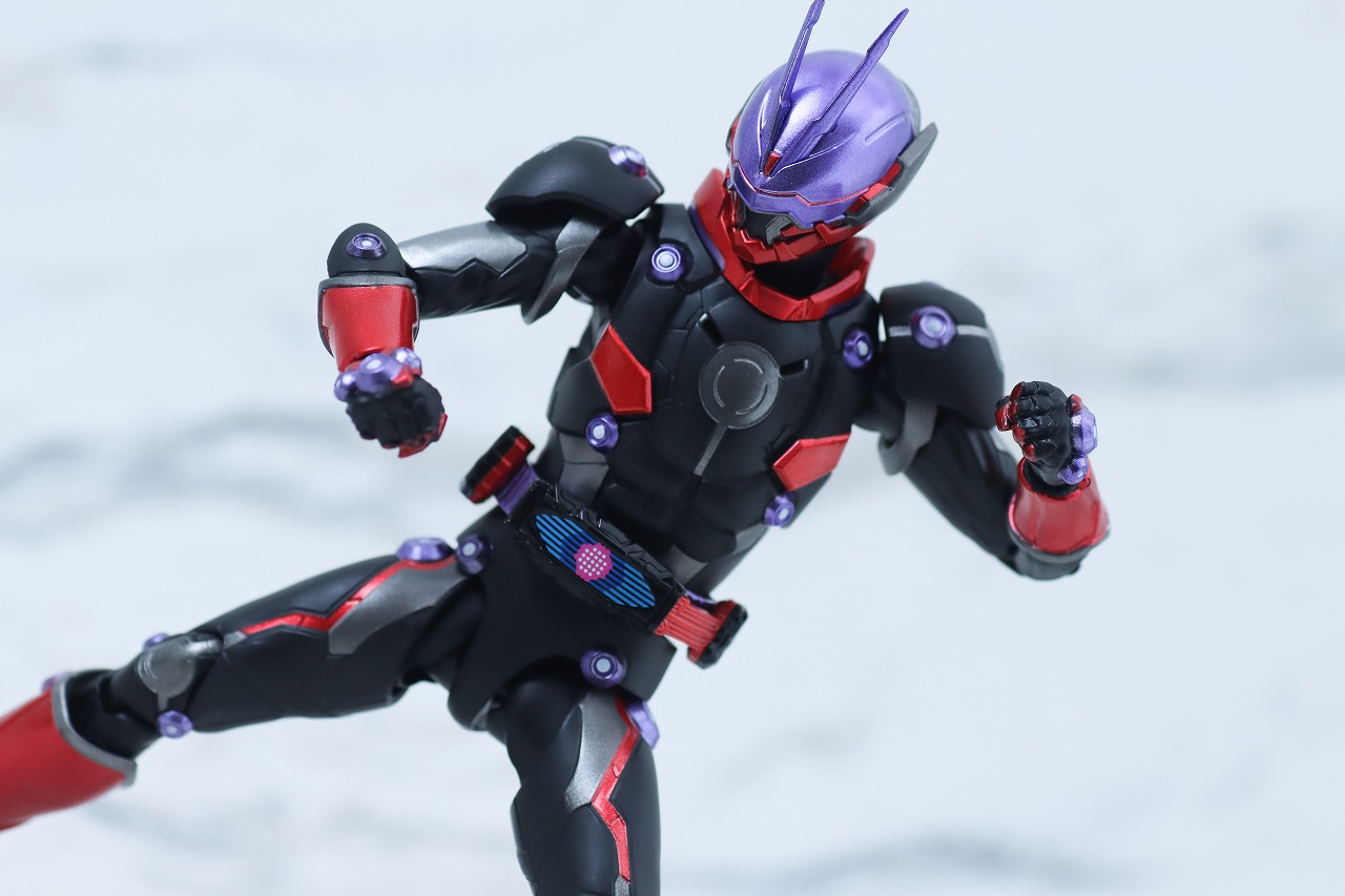 S.H.フィギュアーツ　仮面ライダーグレア　レビュー　アクション