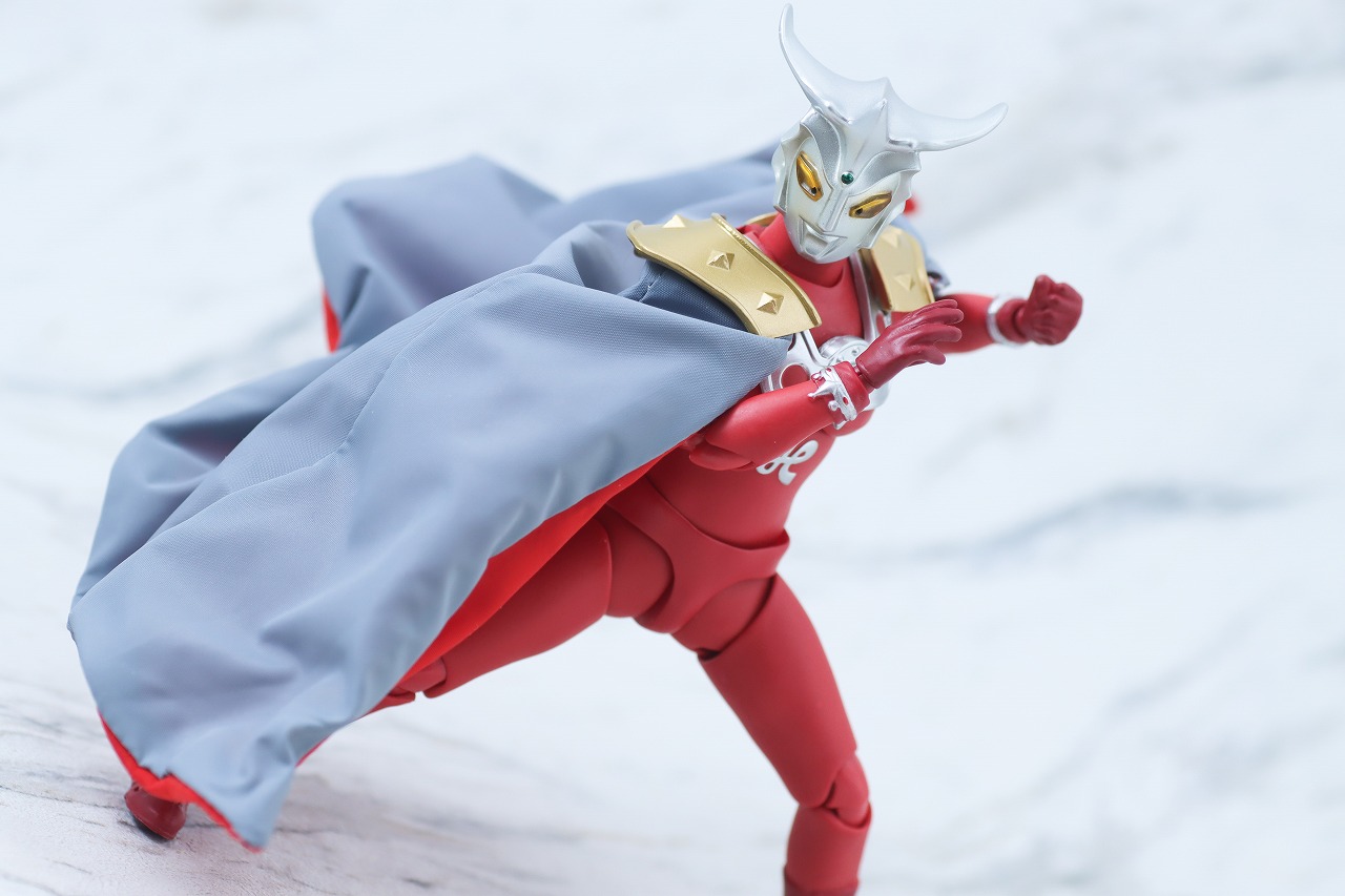 S.H.フィギュアーツ　ウルトラマント　ウルトラマンレオ　レビュー　アクション