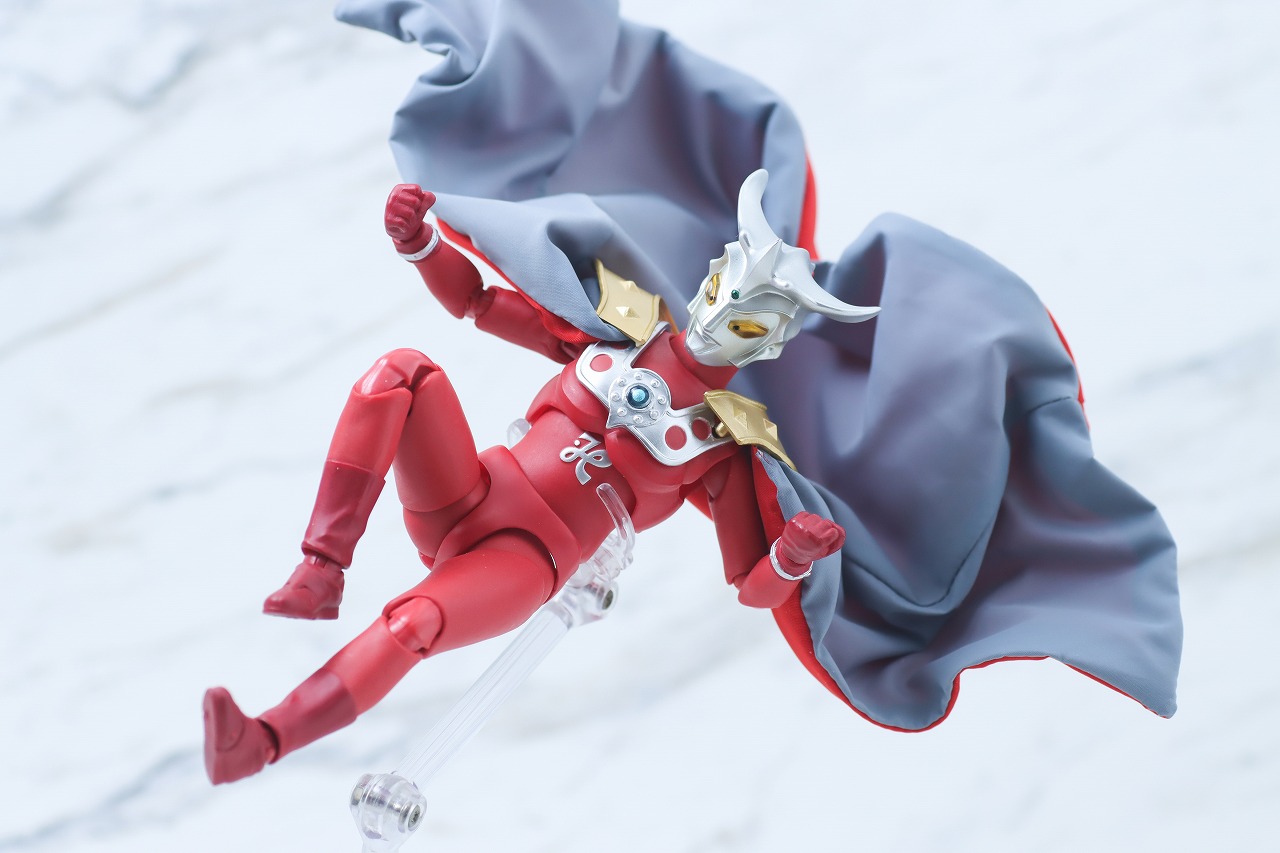 S.H.フィギュアーツ　ウルトラマント　ウルトラマンレオ　レビュー　アクション