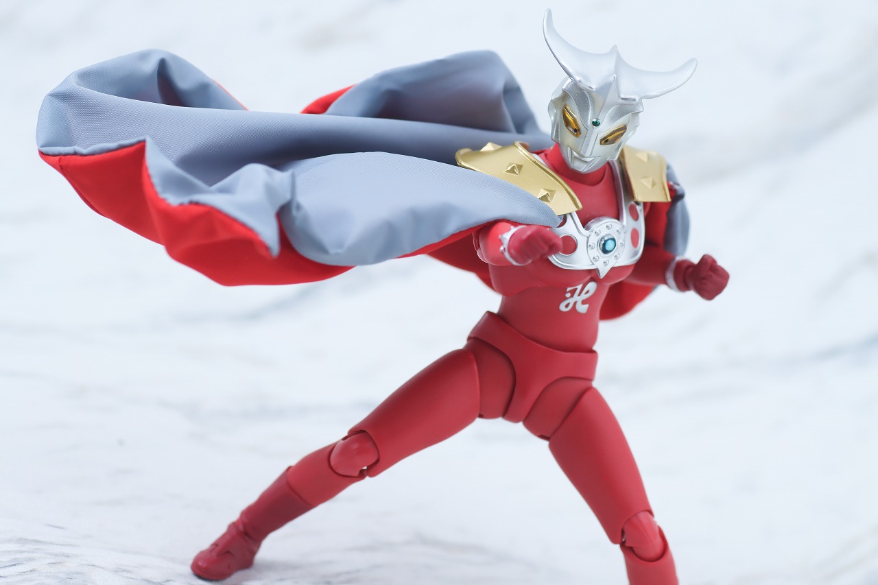 S.H.フィギュアーツ　ウルトラマント　ウルトラマンレオ　レビュー　アクション