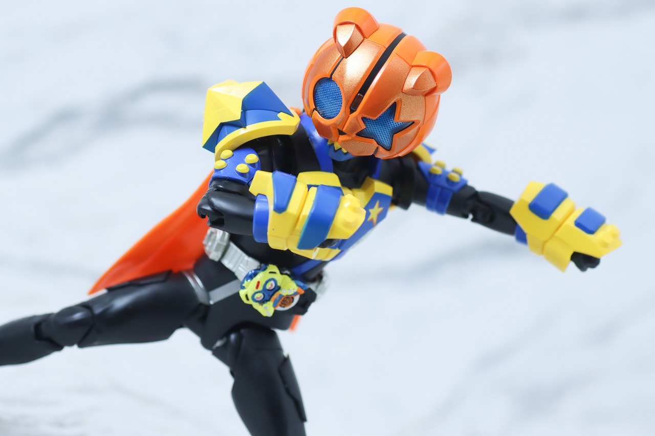 S.H.フィギュアーツ　仮面ライダーパンクジャック モンスターフォーム　レビュー　アクション