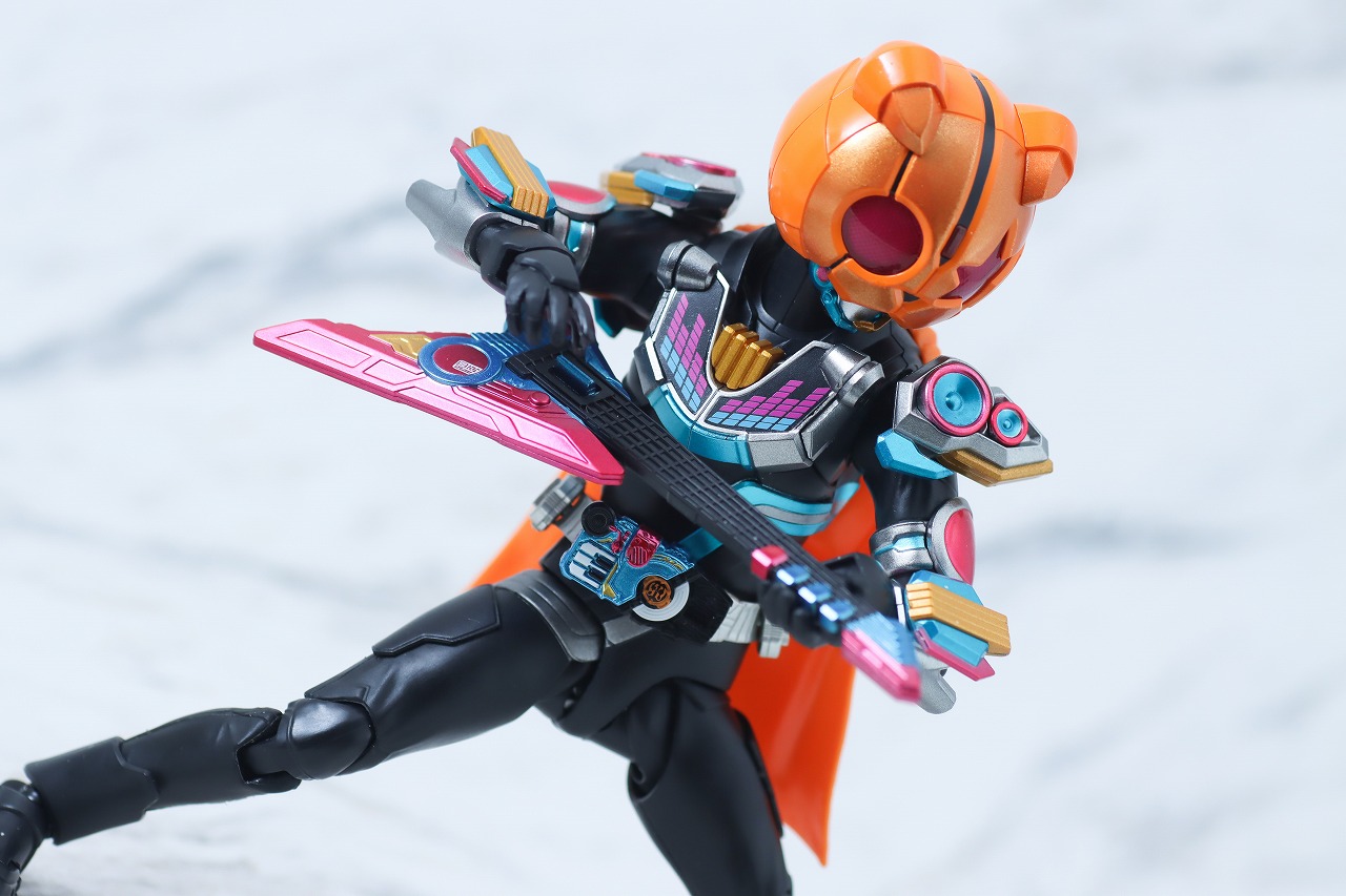 S.H.フィギュアーツ　仮面ライダーパンクジャック ビートフォーム　レビュー　アクション