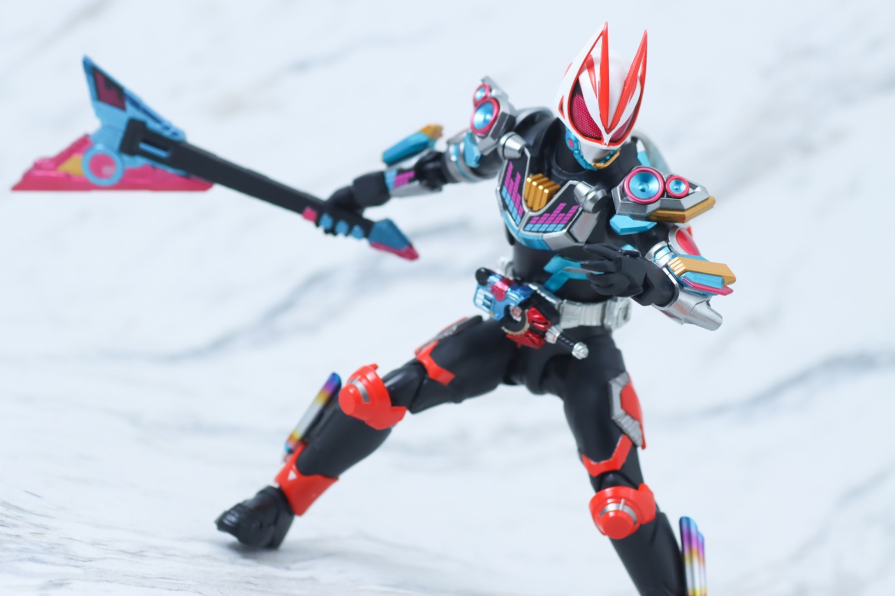 S.H.フィギュアーツ　仮面ライダーギーツ ビートブーストフォーム　レビュー　アクション