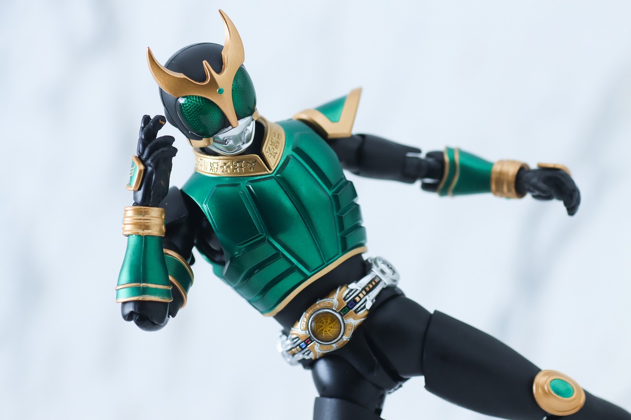 S.H.フィギュアーツ　仮面ライダークウガ ライジングペガサス　真骨彫製法　レビュー　アクション