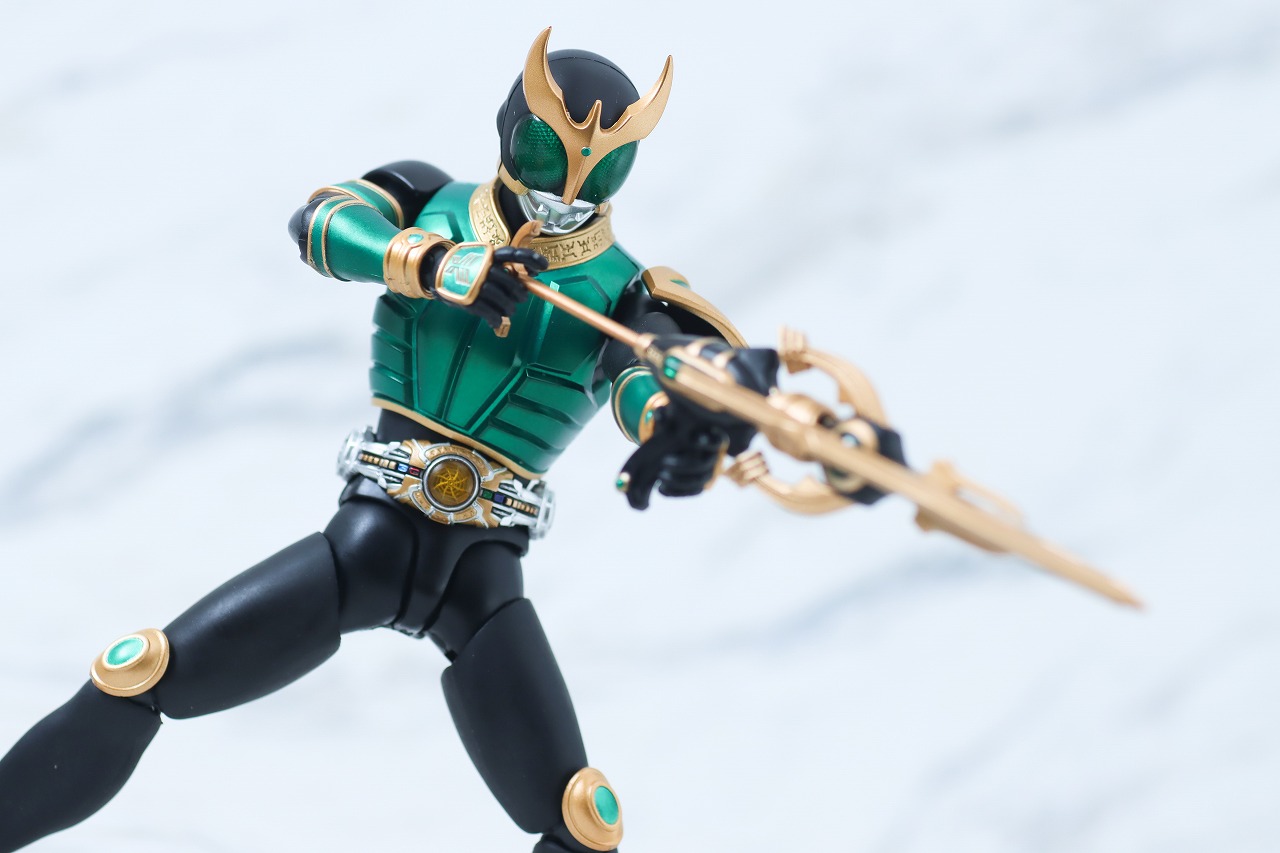 S.H.フィギュアーツ　仮面ライダークウガ ライジングペガサス　真骨彫製法　レビュー　アクション