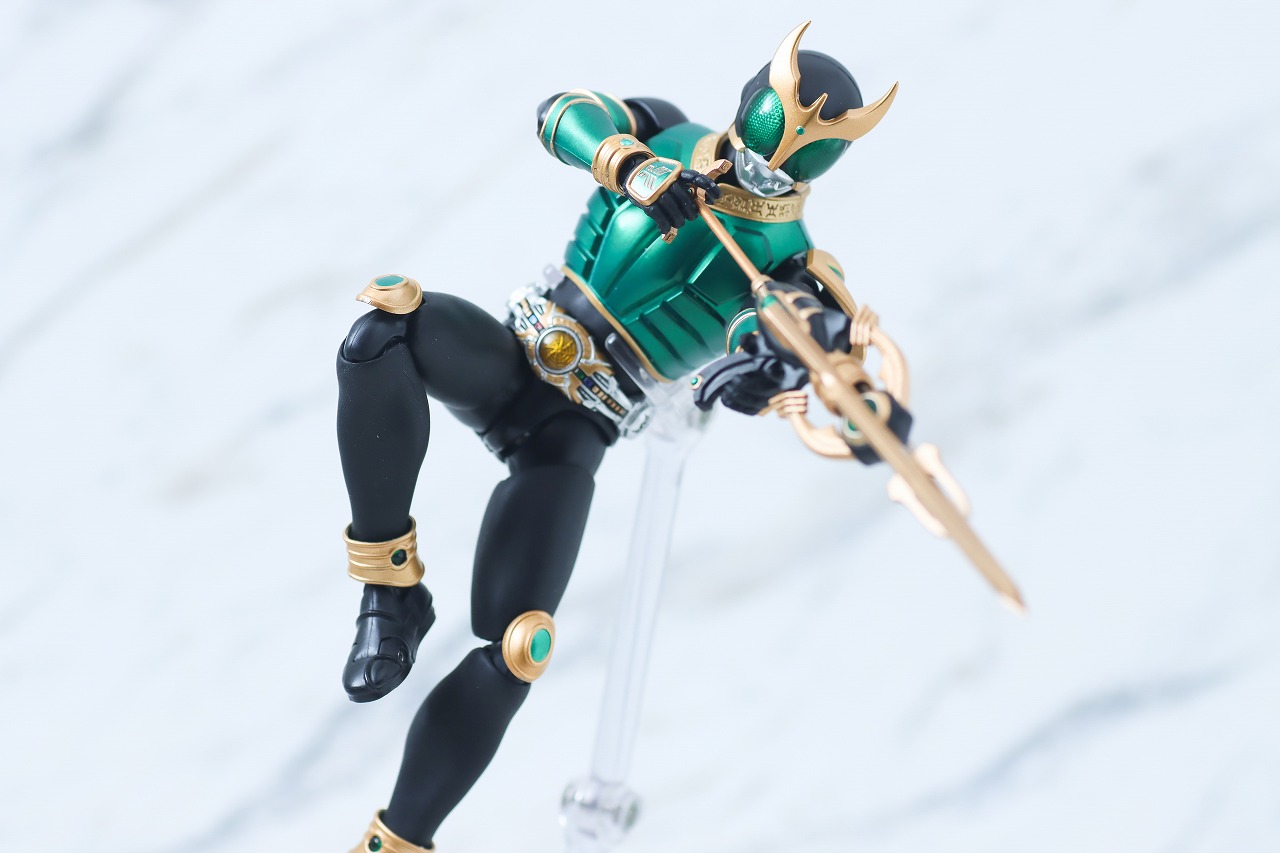 S.H.フィギュアーツ　仮面ライダークウガ ライジングペガサス　真骨彫製法　レビュー　アクション