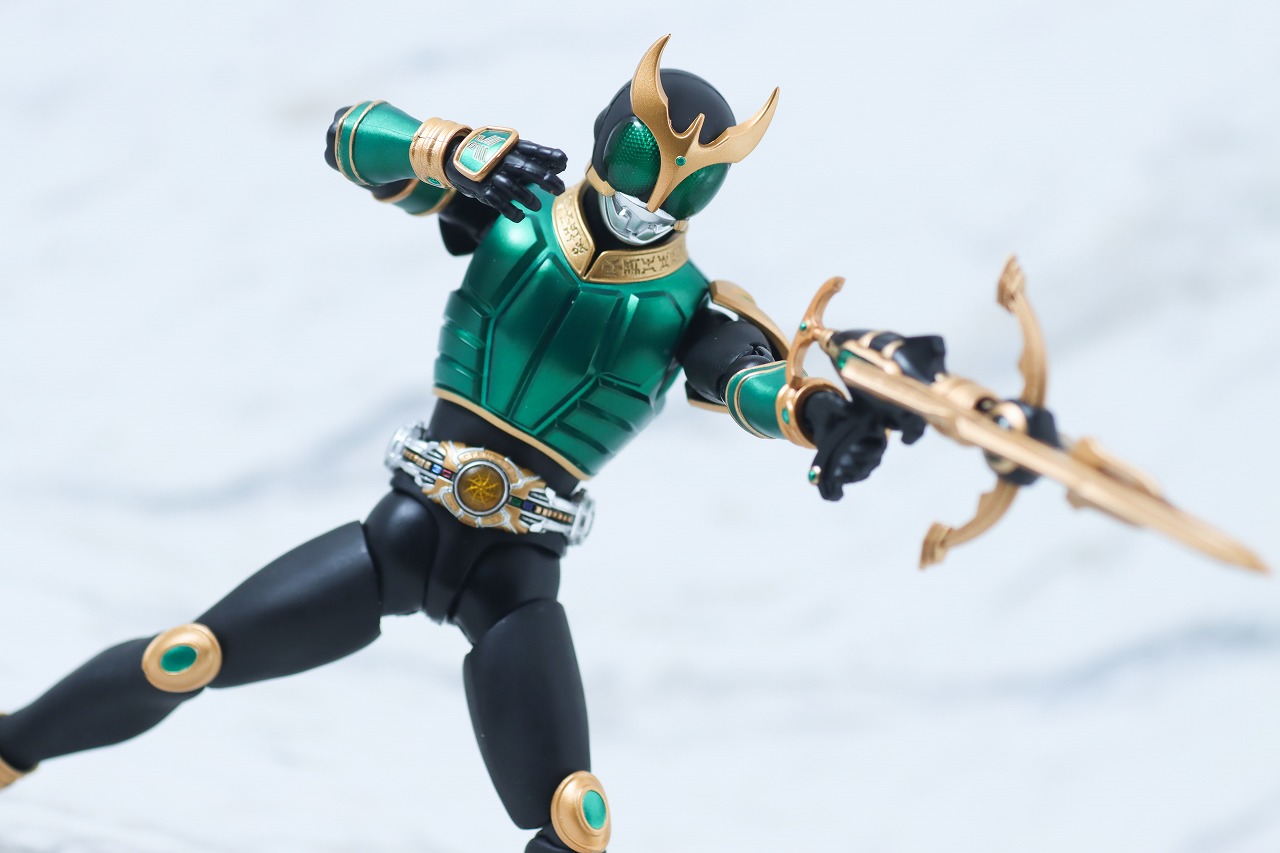 S.H.フィギュアーツ　仮面ライダークウガ ライジングペガサス　真骨彫製法　レビュー　アクション