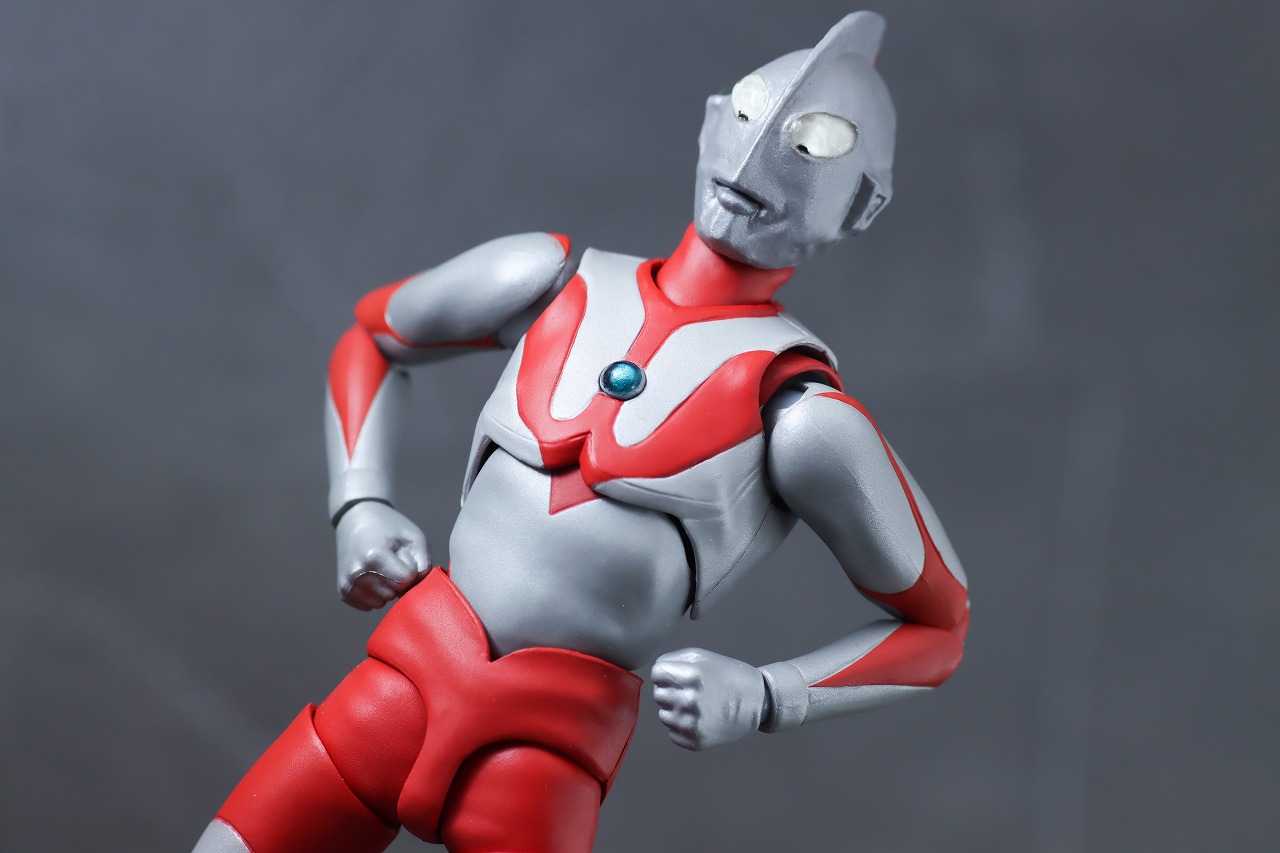 S.H.フィギュアーツ　ウルトラマン（Aタイプ）　レビュー