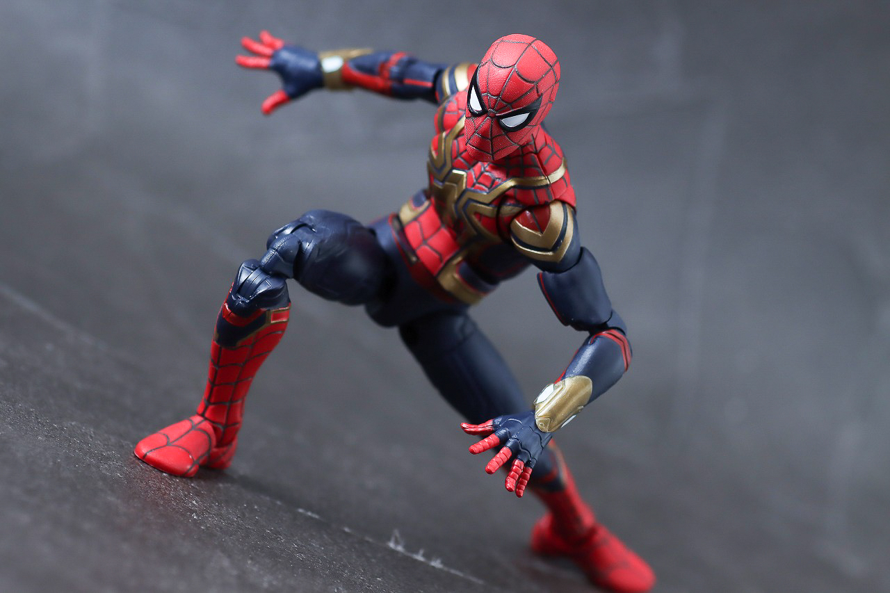 マーベルレジェンド　スパイダーマン インテグレーテッド・スーツ（3パック）　レビュー　アクション