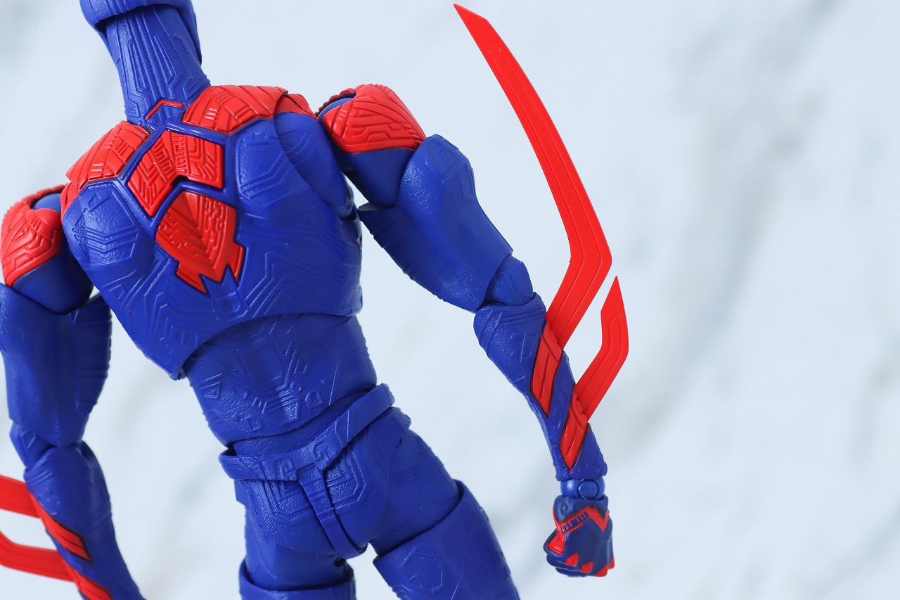 S.H.フィギュアーツ　スパイダーマン2099　アクロス・ザ・スパイダーバース　レビュー　本体