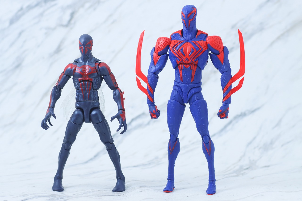 S.H.フィギュアーツ　スパイダーマン2099　アクロス・ザ・スパイダーバース　レビュー　本体　マーベルレジェtンド　レトロパッケージ　比較