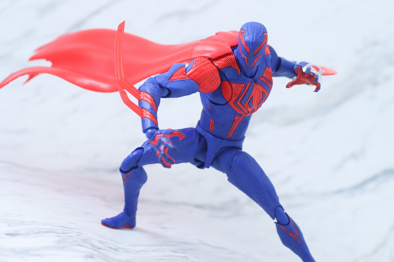 S.H.フィギュアーツ　スパイダーマン2099（アクロス・ザ・スパイダーバース）　レビュー