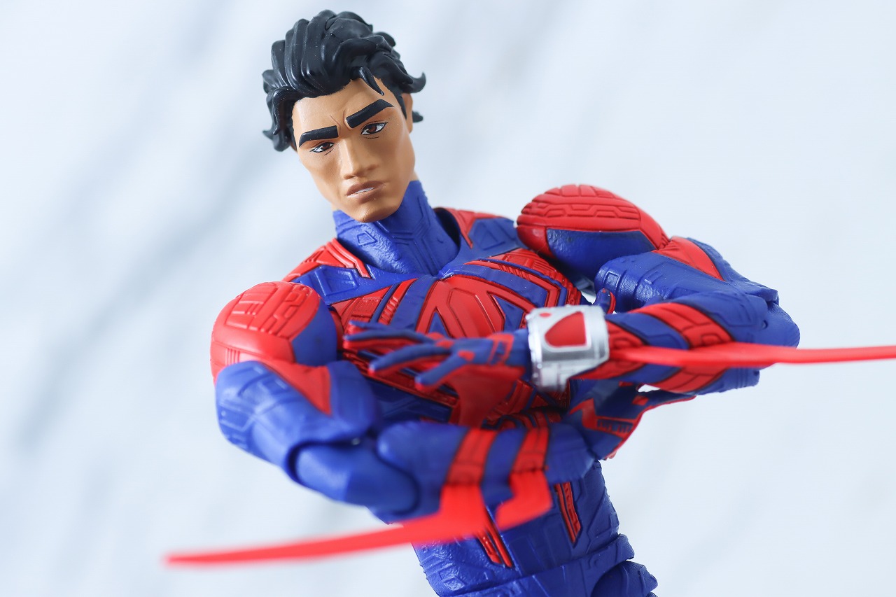 S.H.フィギュアーツ　スパイダーマン2099　アクロス・ザ・スパイダーバース　レビュー　アクション