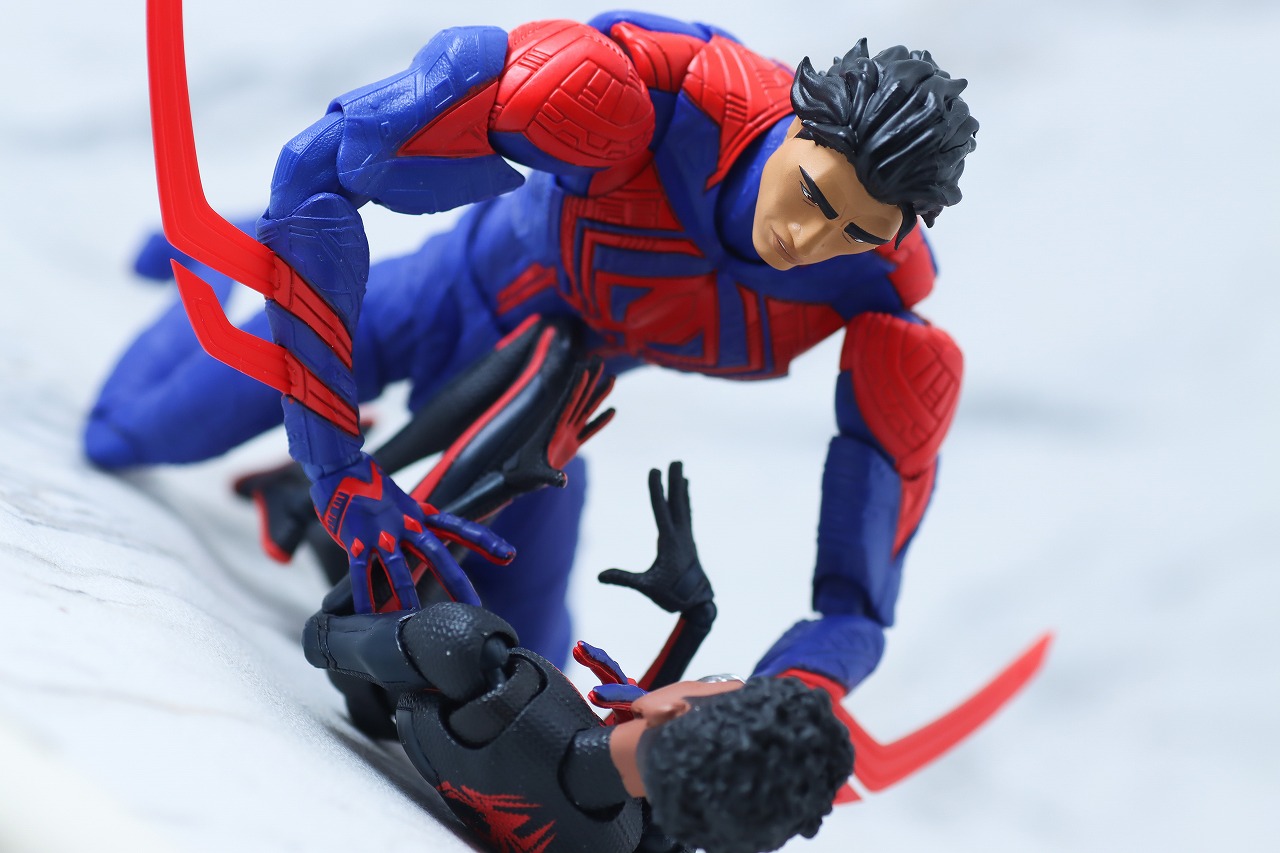 S.H.フィギュアーツ　スパイダーマン2099　アクロス・ザ・スパイダーバース　レビュー　アクション　マイルス・モラレス