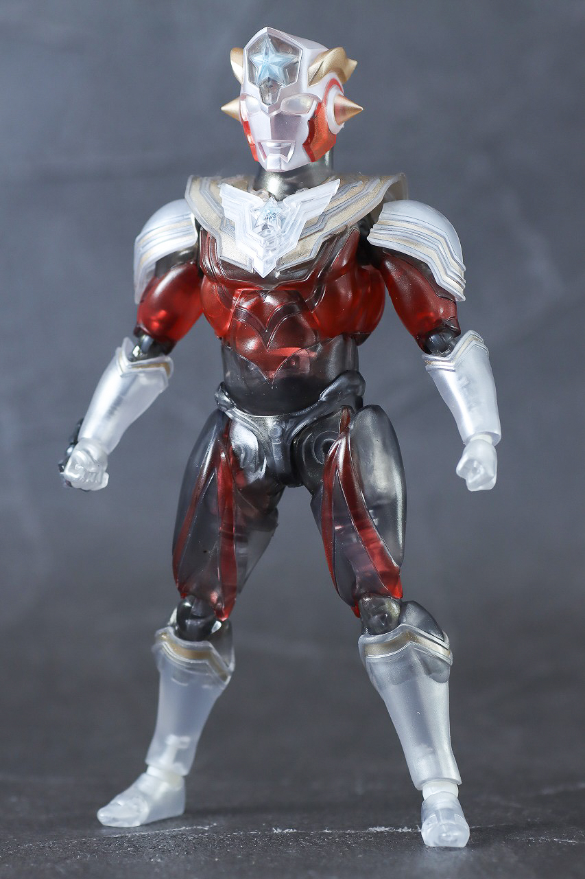 S.H.フィギュアーツ　ウルトラマンタイタス Spceial Clear Color Ver.　レビュー　本体