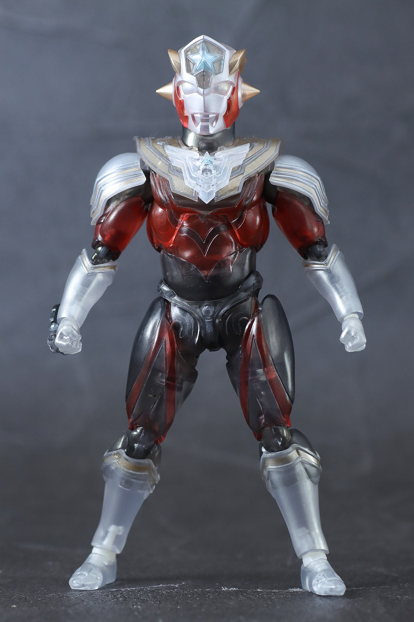 S.H.フィギュアーツ　ウルトラマンタイタス Spceial Clear Color Ver.　レビュー　本体