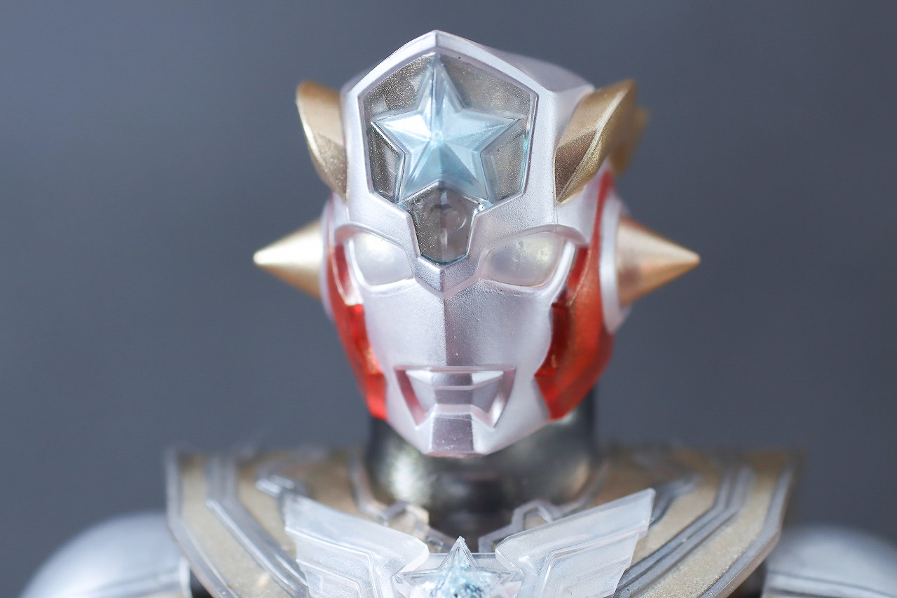 S.H.フィギュアーツ　ウルトラマンタイタス Spceial Clear Color Ver.　レビュー　本体