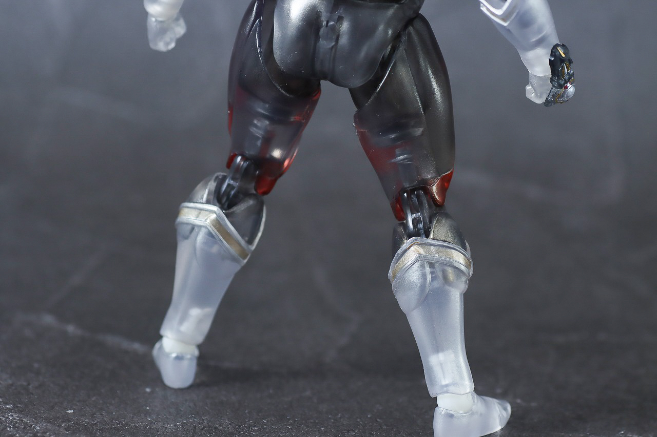 S.H.フィギュアーツ　ウルトラマンタイタス Spceial Clear Color Ver.　レビュー　本体