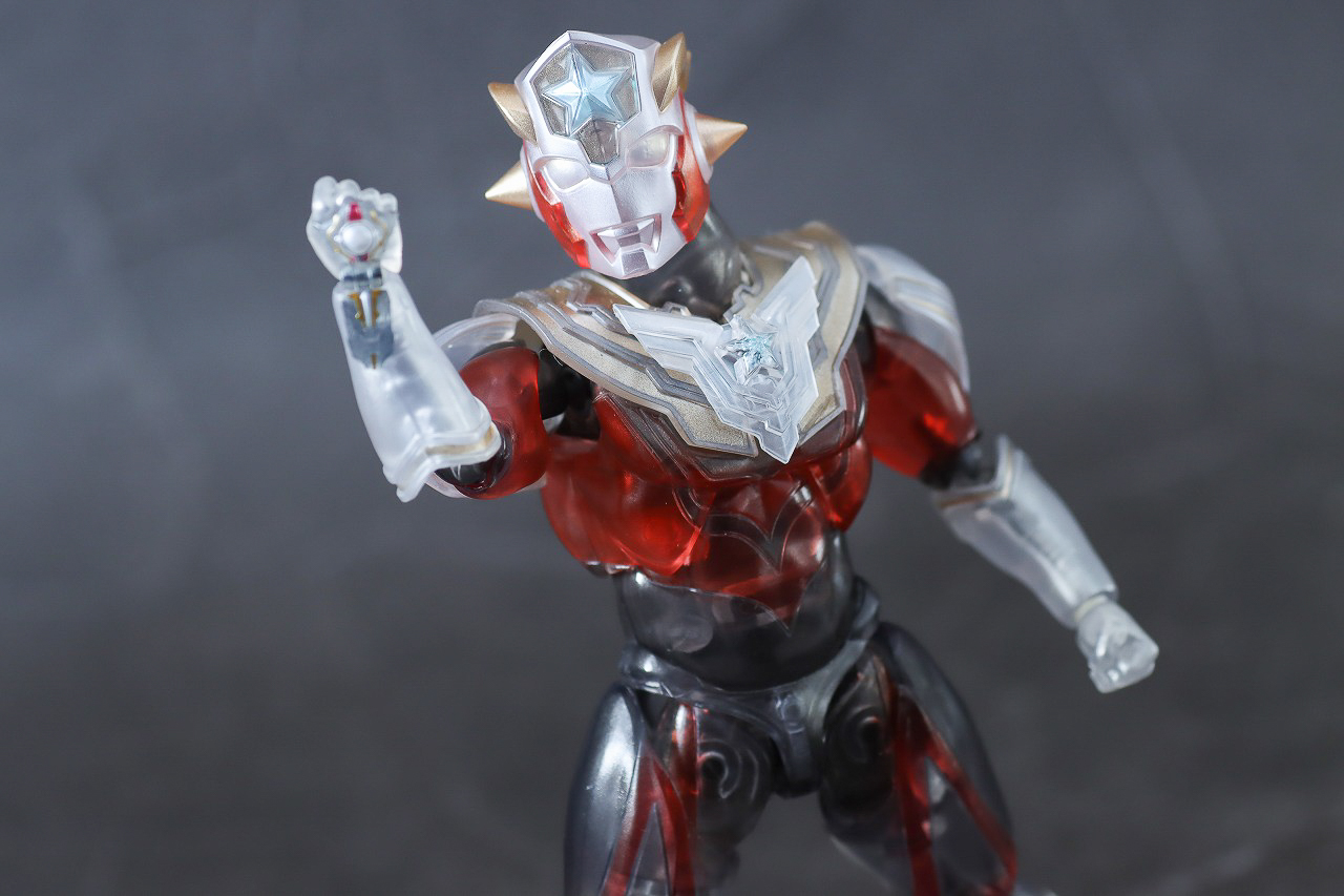 S.H.フィギュアーツ　ウルトラマンタイタス Spceial Clear Color Ver.　レビュー　アクション