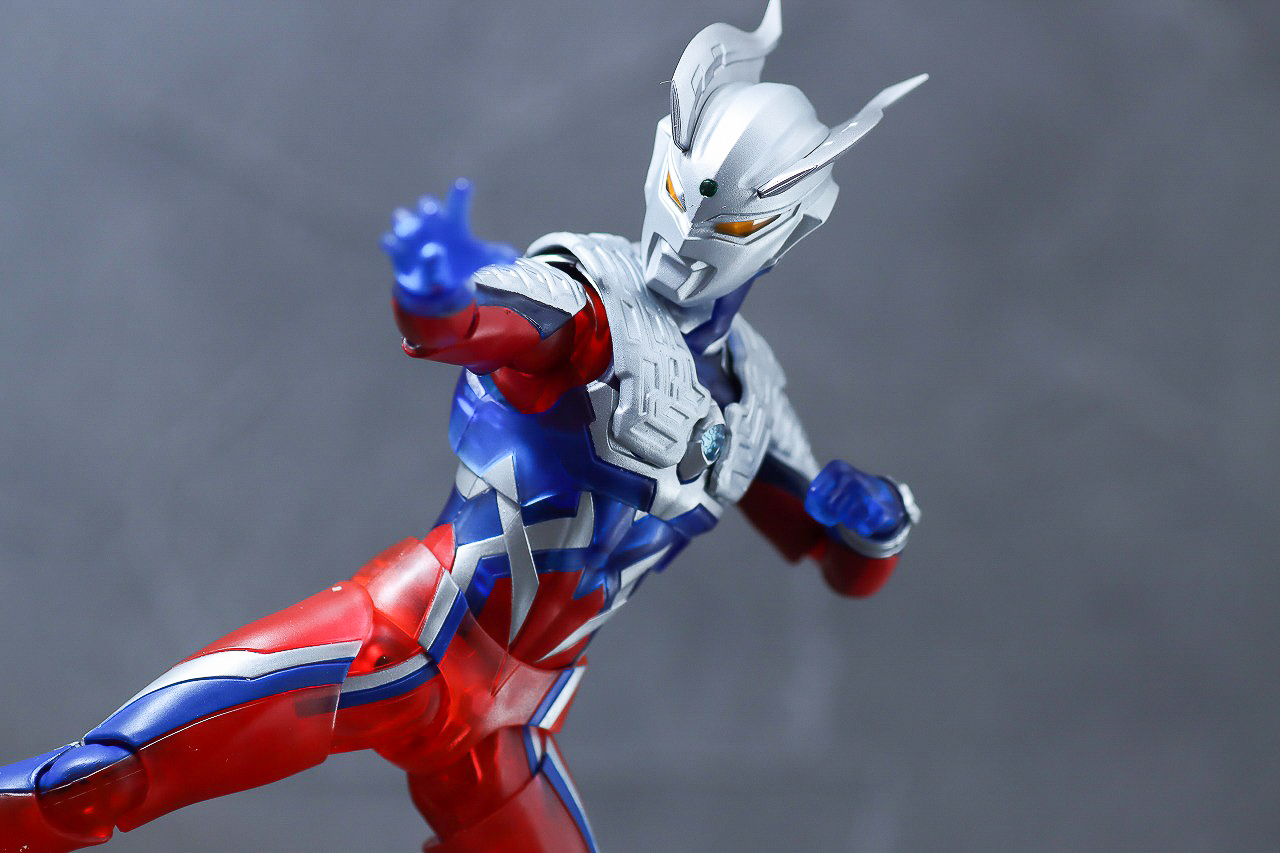 S.H.フィギュアーツ　ウルトラマンゼロ Clear Color Ver.　レビュー　アクション