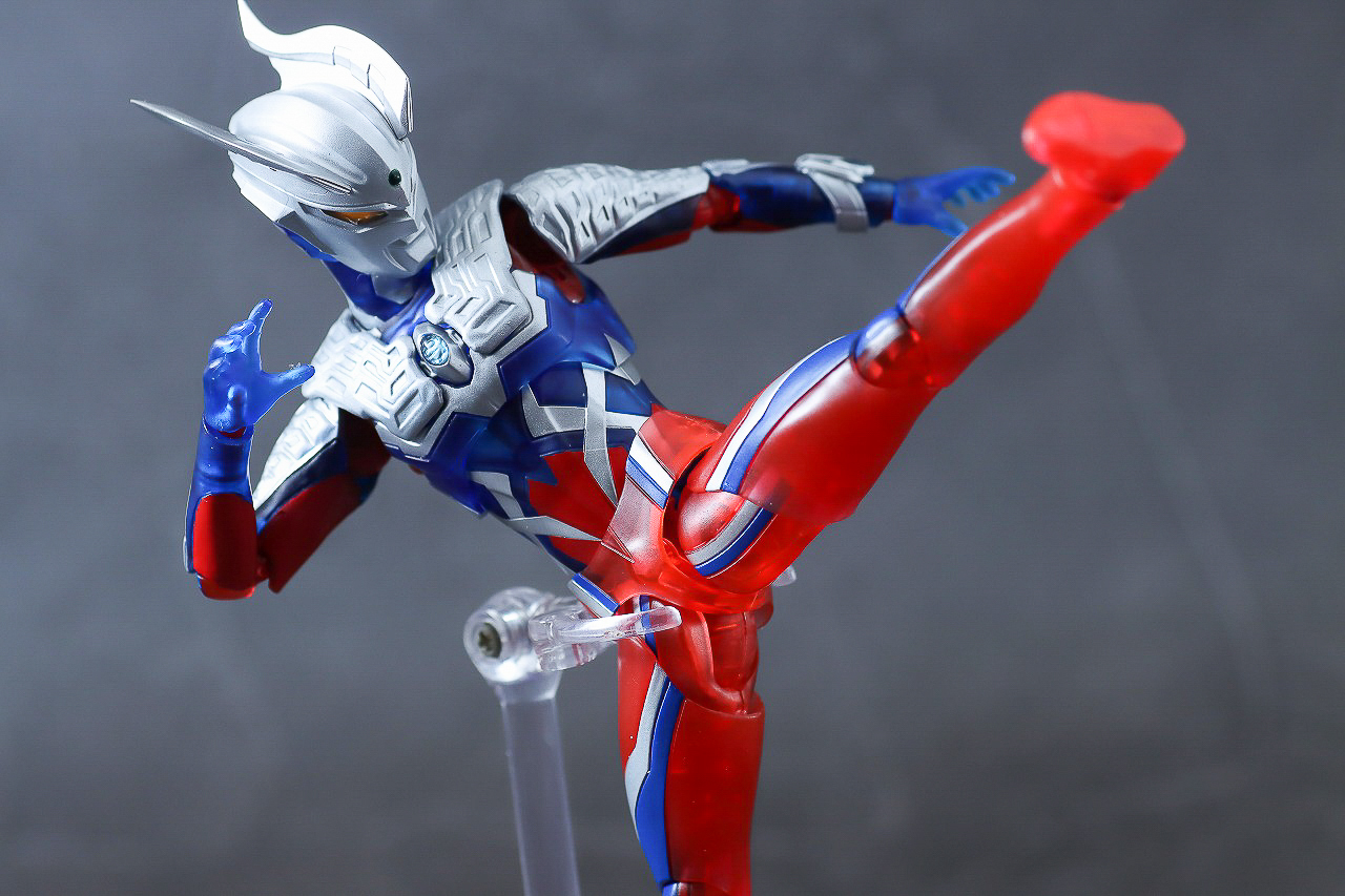 S.H.フィギュアーツ　ウルトラマンゼロ Clear Color Ver.　レビュー　アクション