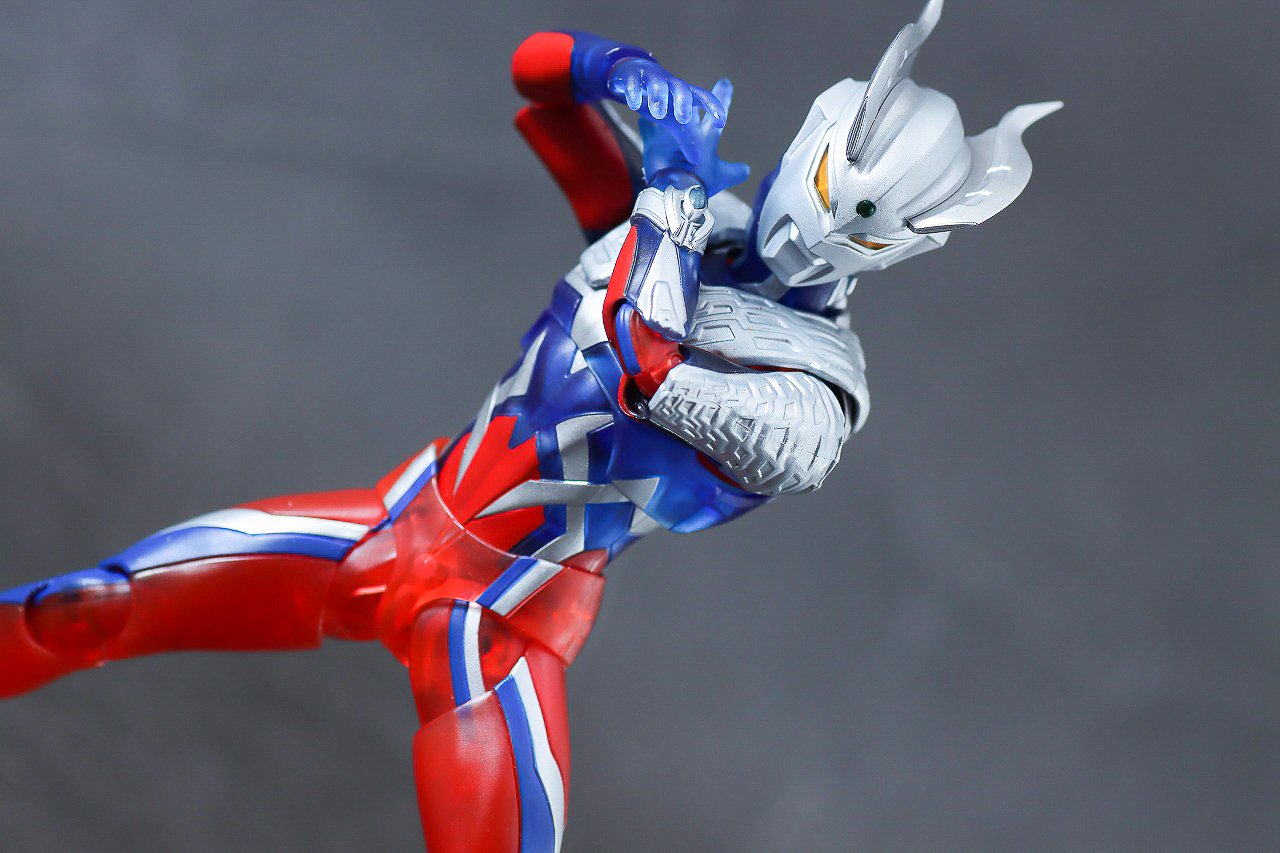 S.H.フィギュアーツ　ウルトラマンゼロ Clear Color Ver.　レビュー　アクション