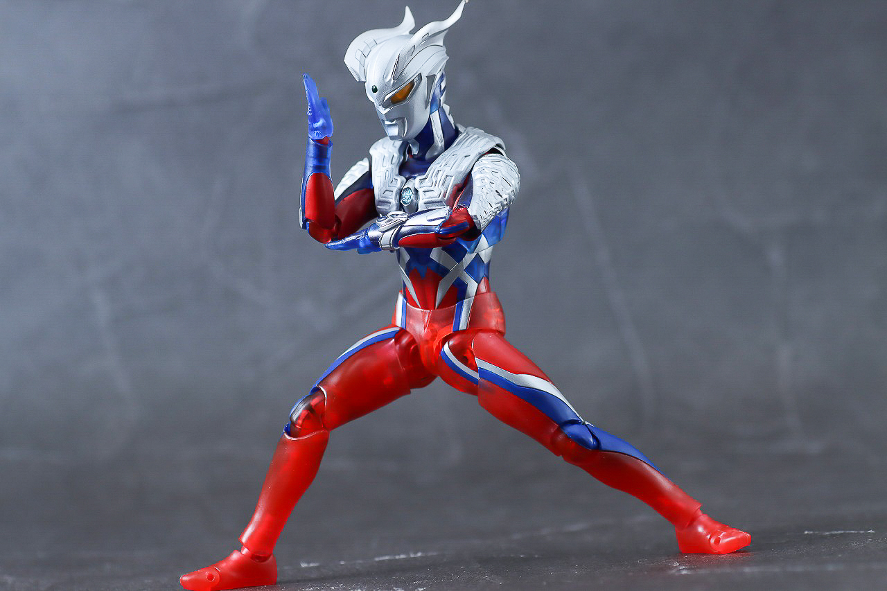 S.H.フィギュアーツ　ウルトラマンゼロ Clear Color Ver.　レビュー　アクション