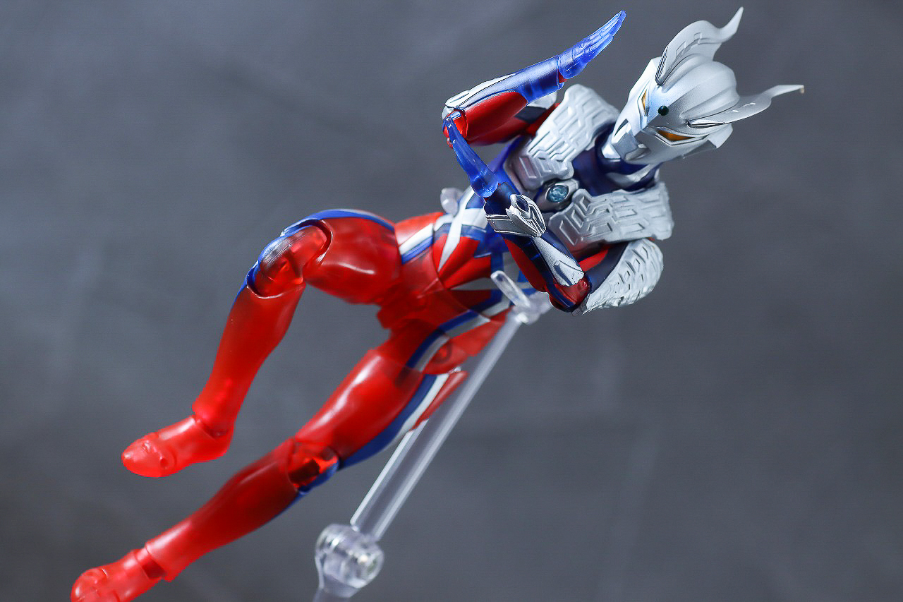 S.H.フィギュアーツ　ウルトラマンゼロ Clear Color Ver.　レビュー　アクション