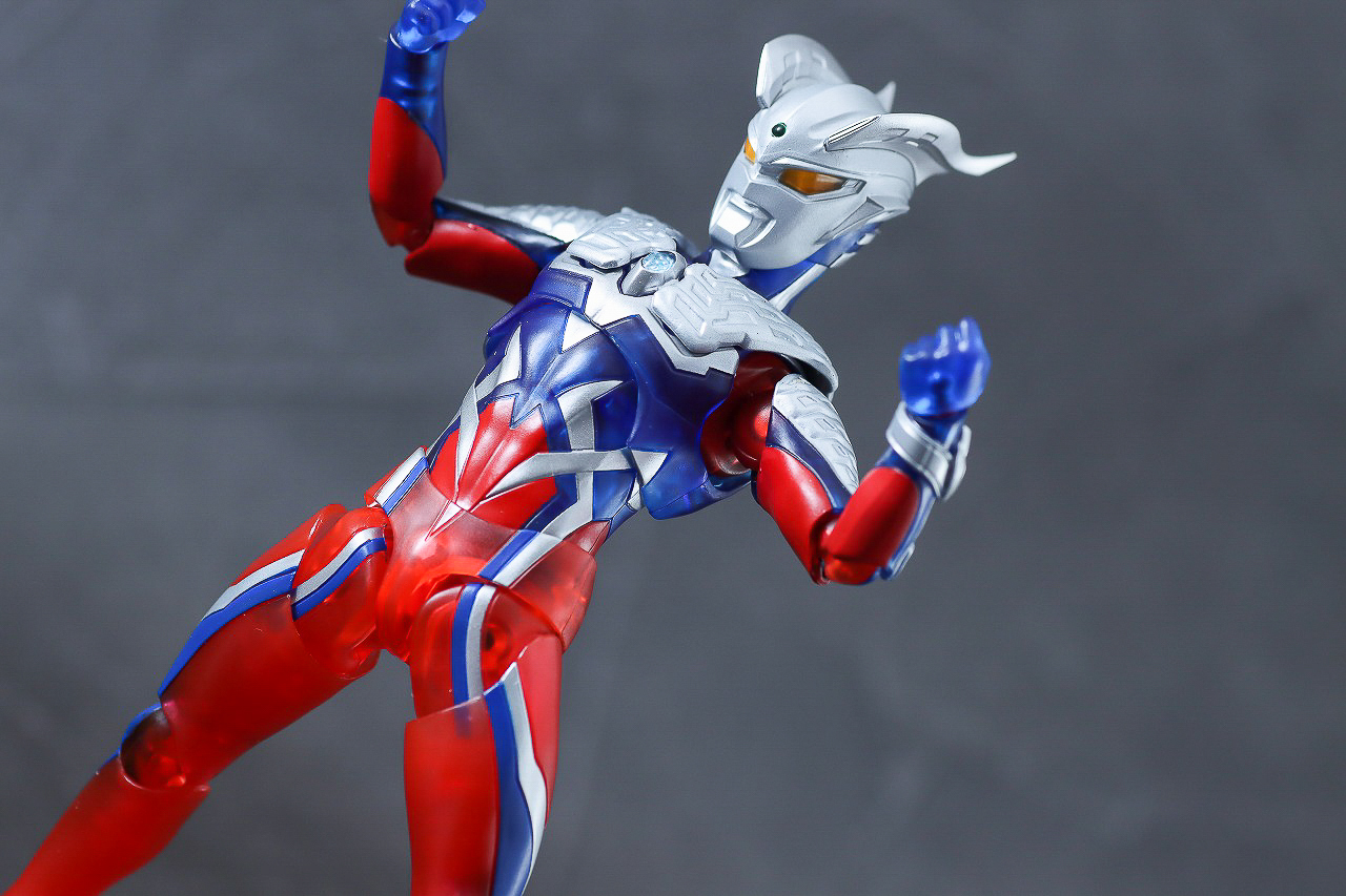 S.H.フィギュアーツ　ウルトラマンゼロ Clear Color Ver.　レビュー　アクション