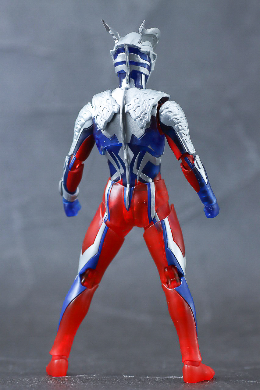 S.H.フィギュアーツ　ウルトラマンゼロ Clear Color Ver.　レビュー　本体