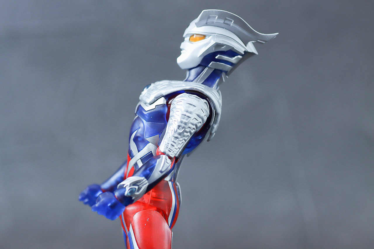 S.H.フィギュアーツ　ウルトラマンゼロ Clear Color Ver.　レビュー　可動範囲