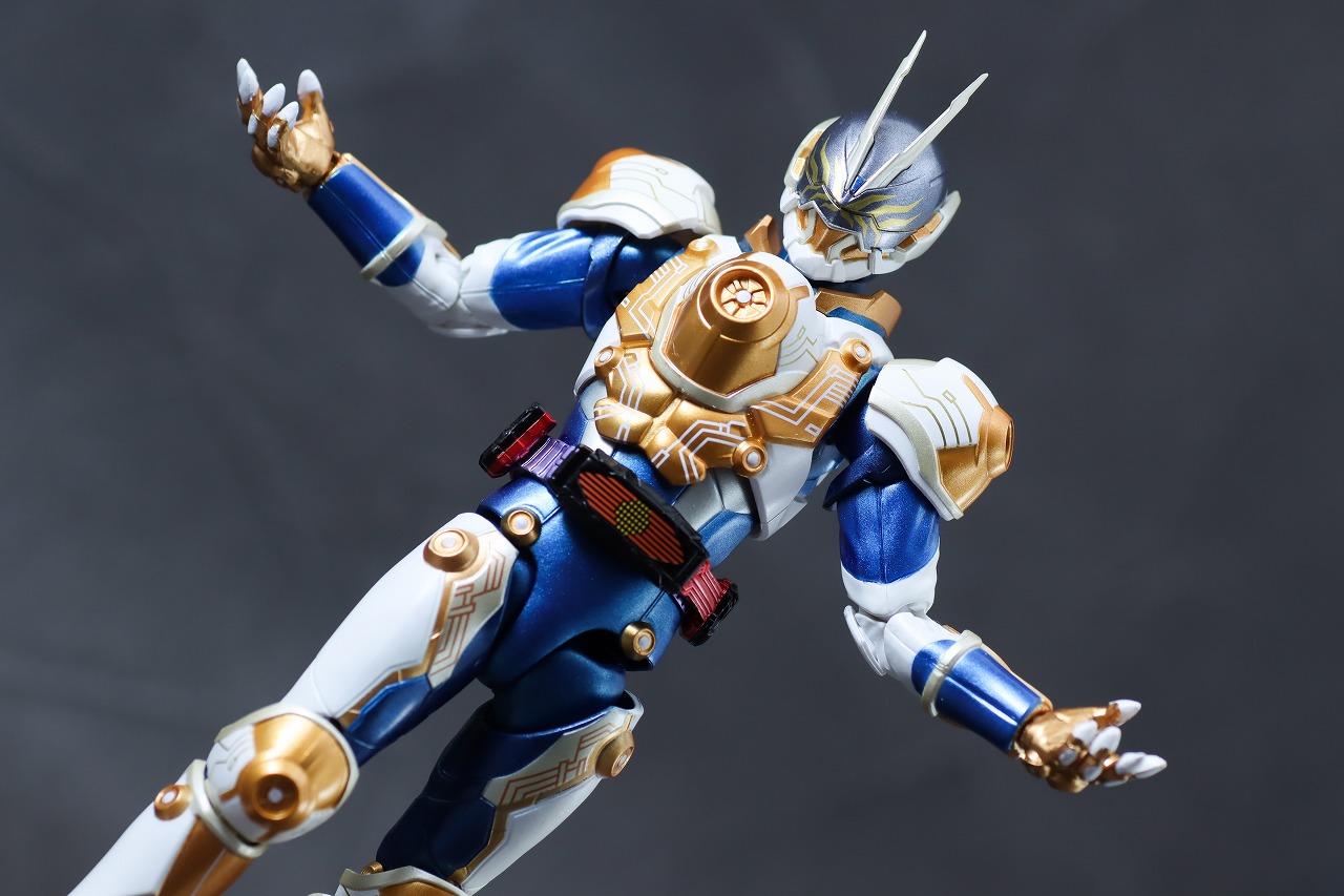 S.H.フィギュアーツ　仮面ライダーゲイザー　レビュー