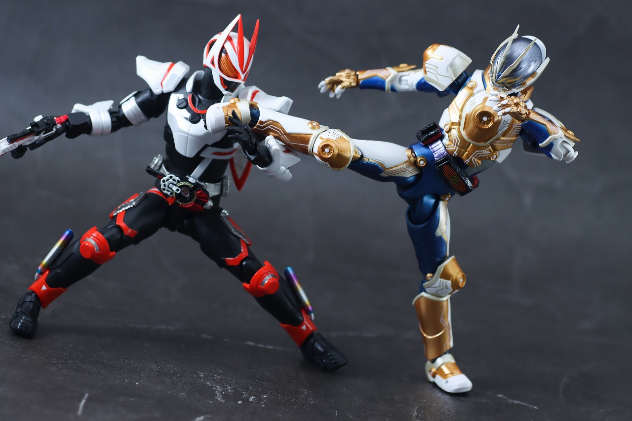 S.H.フィギュアーツ　仮面ライダーゲイザー　レビュー　アクション　仮面ライダーギーツ