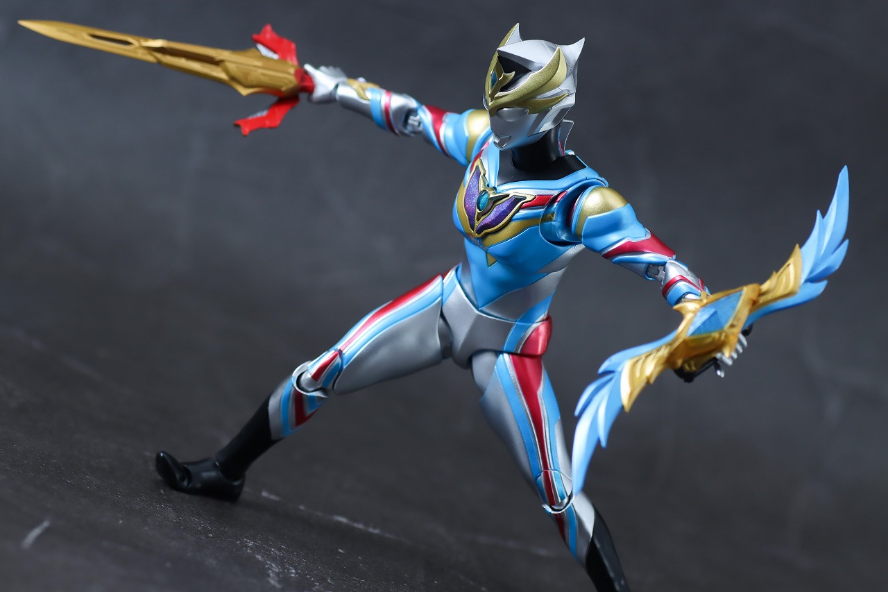 S.H.フィギュアーツ　ウルトラマンデッカー　ダイナミックタイプ　レビュー　アクション