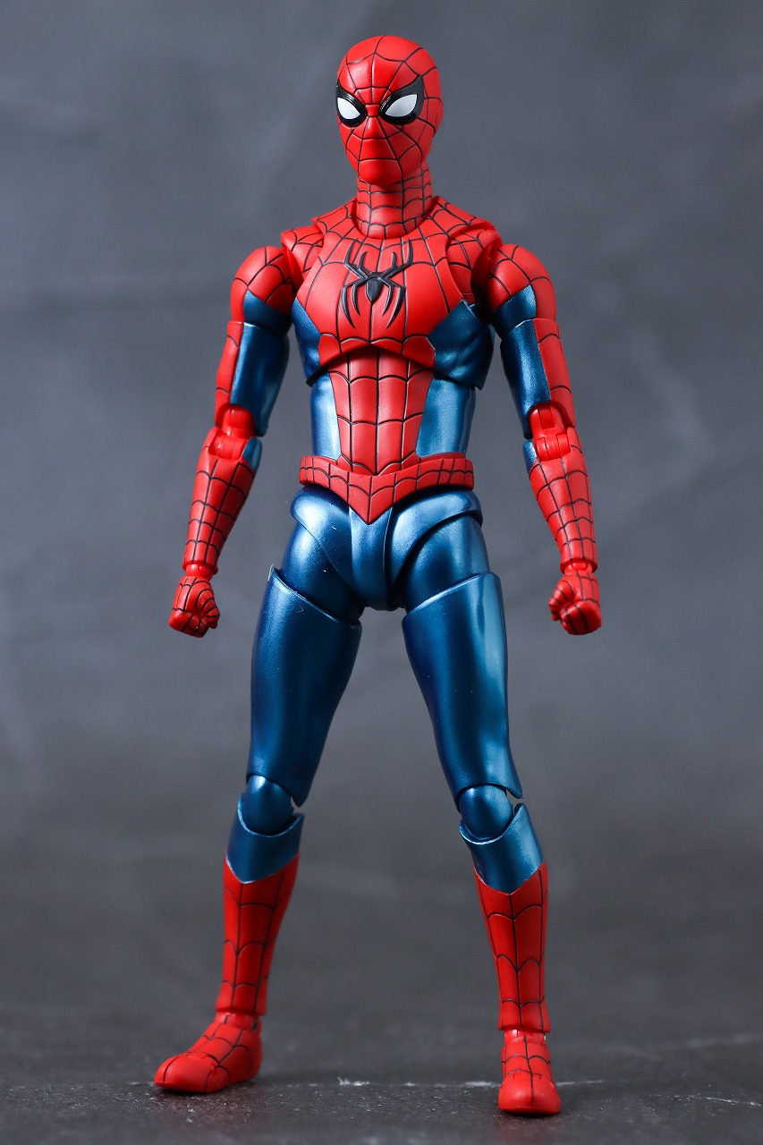 S.H.フィギュアーツ　スパイダーマン ニュー・レッド＆ブルースーツ　レビュー　本体