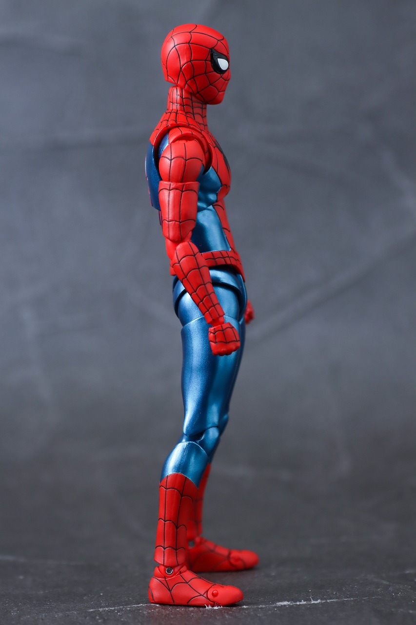 S.H.フィギュアーツ　スパイダーマン ニュー・レッド＆ブルースーツ　レビュー　本体