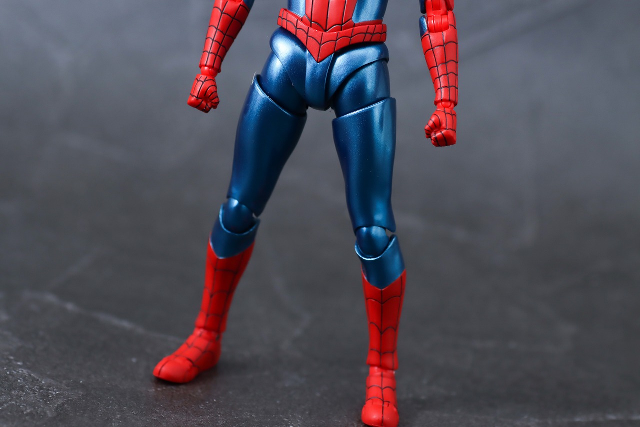 S.H.フィギュアーツ　スパイダーマン ニュー・レッド＆ブルースーツ　レビュー　本体