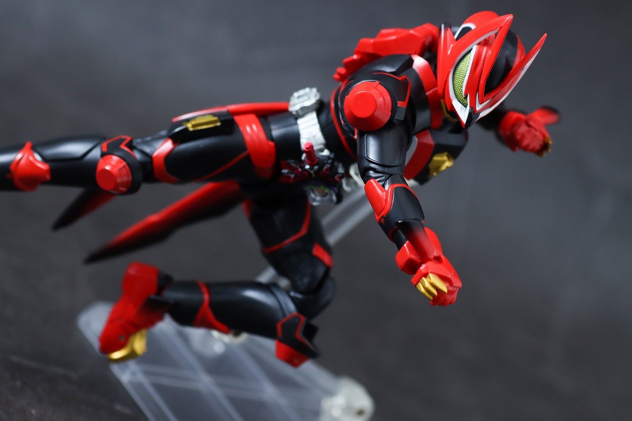 S.H.フィギュアーツ　仮面ライダーギーツ ブーストフォーム マークⅡ　レビュー　アクション