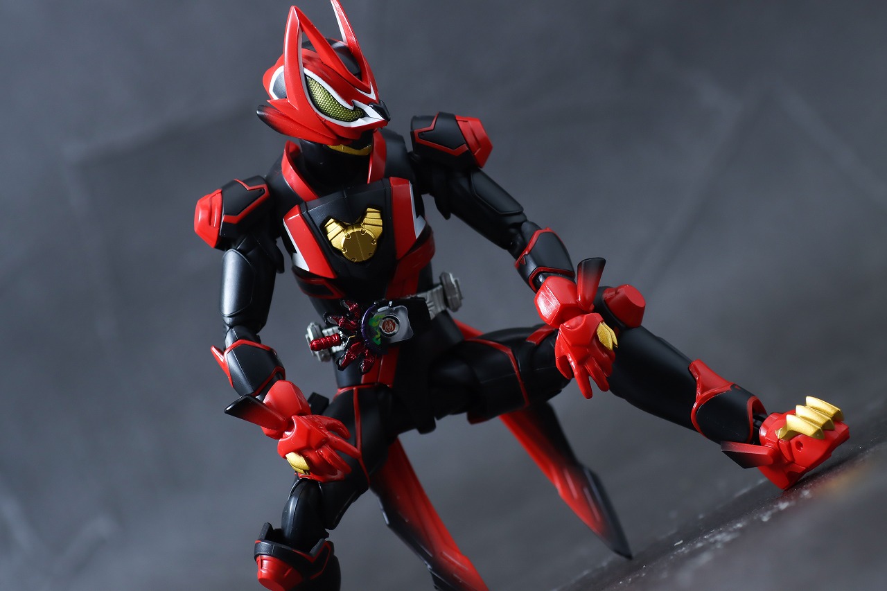 S.H.フィギュアーツ　仮面ライダーギーツ ブーストフォーム マークⅡ　レビュー　アクション