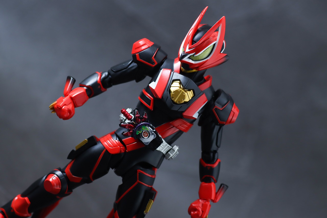 S.H.フィギュアーツ　仮面ライダーギーツ ブーストフォーム マークⅡ　レビュー　アクション