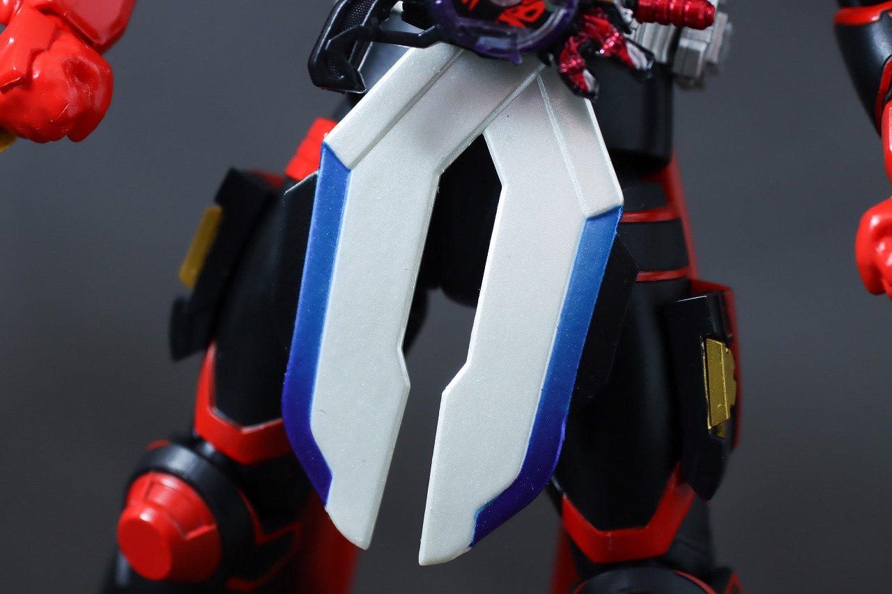 S.H.フィギュアーツ　仮面ライダーギーツ レーザーブーストフォーム　レビュー　本体