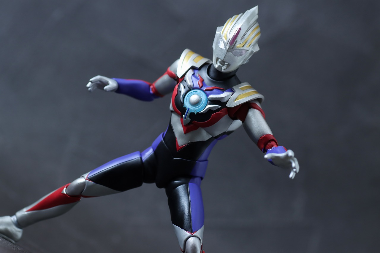 S.H.フィギュアーツ　ウルトラマンオーブ スペシウムゼペリオン（ニュージェネレーション スターズVer.）　レビュー　アクション