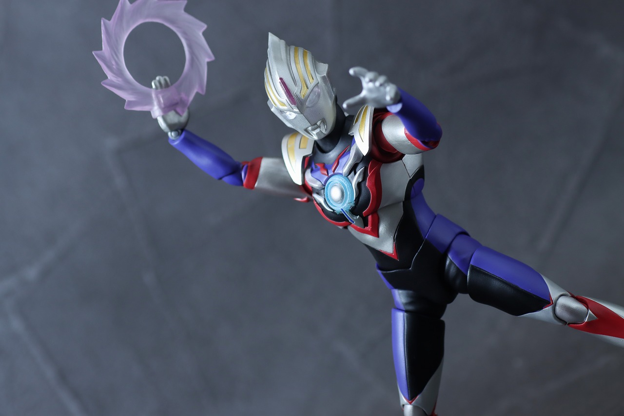 S.H.フィギュアーツ　ウルトラマンオーブ スペシウムゼペリオン（ニュージェネレーション スターズVer.）　レビュー　アクション