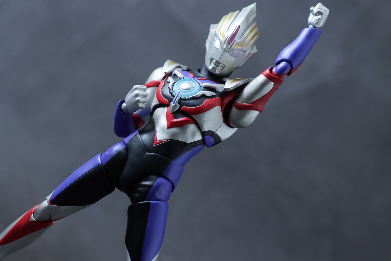 S.H.フィギュアーツ　ウルトラマンオーブ スペシウムゼペリオン（ニュージェネレーション スターズVer.）　レビュー