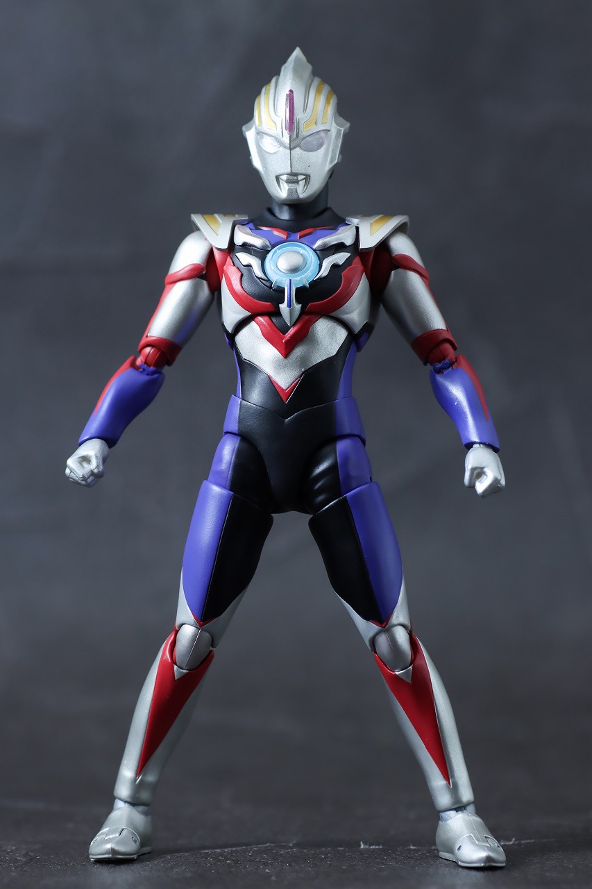 S.H.フィギュアーツ　ウルトラマンオーブ スペシウムゼペリオン（ニュージェネレーション スターズVer.）　レビュー　本体