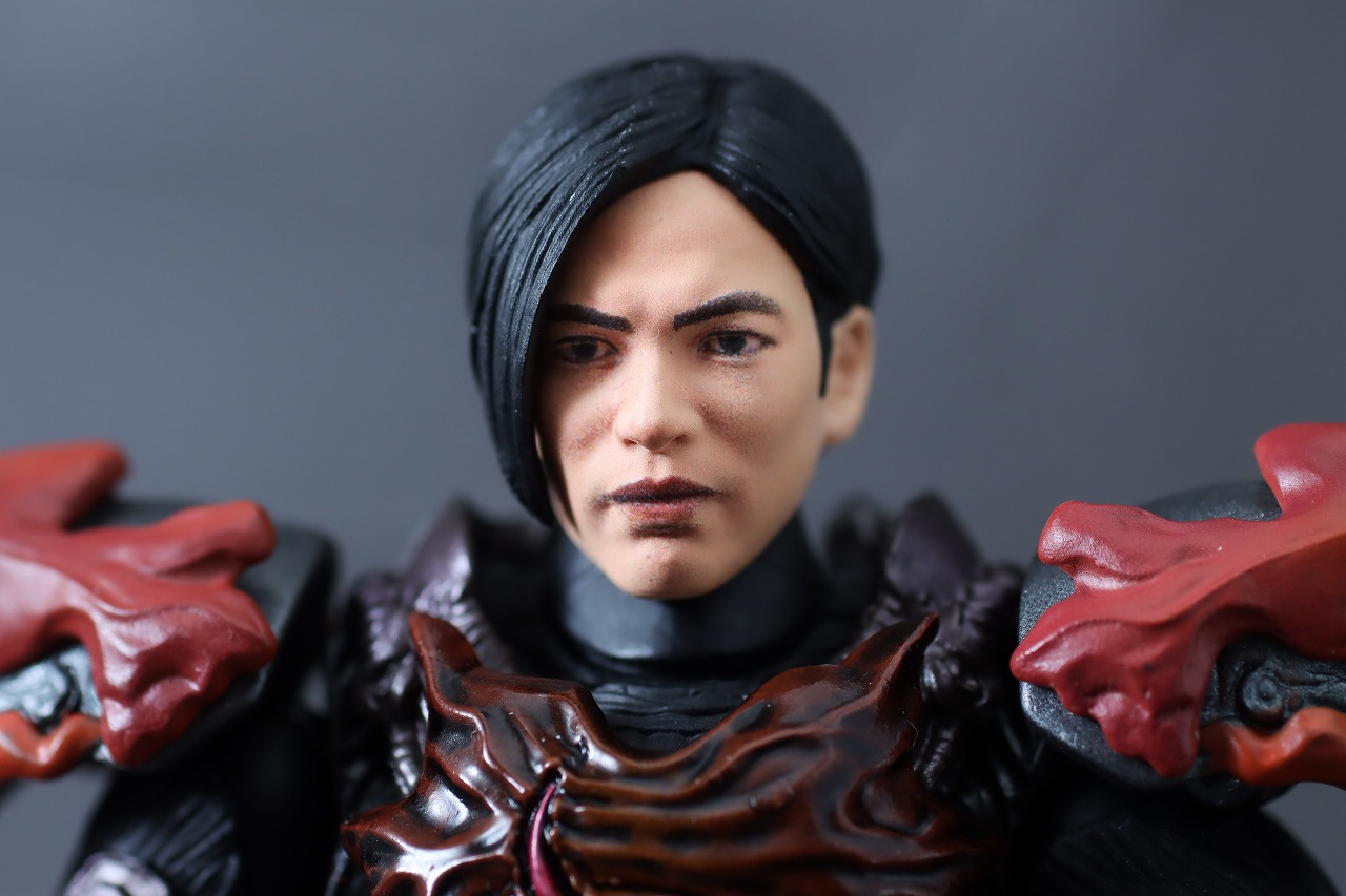 S.H.フィギュアーツ　ジャグラス・ジャグラー（ヘビクラ・ショウタVer.）　レビュー　本体