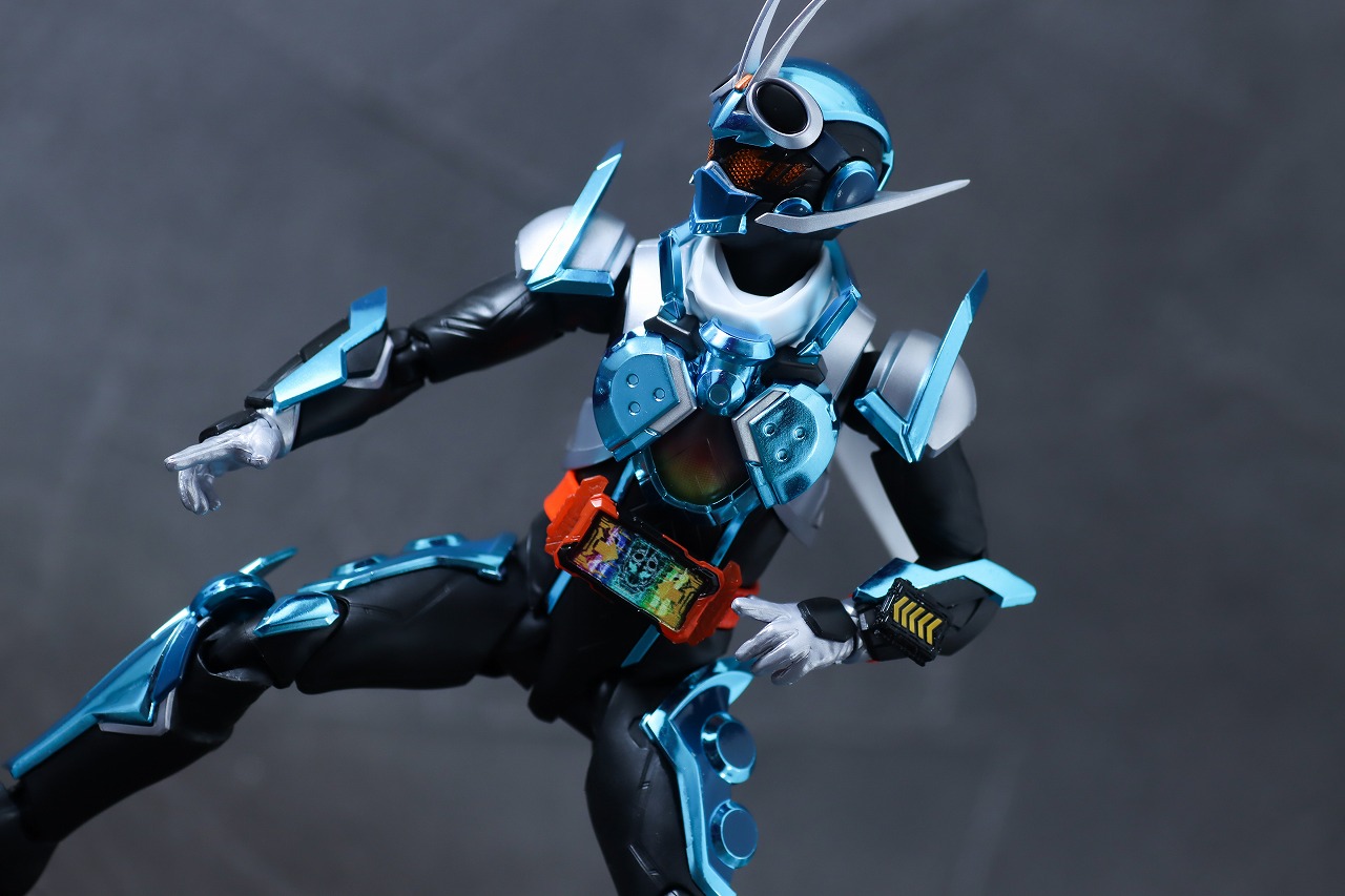 S.H.フィギュアーツ　仮面ライダーガッチャード スチームホッパー　レビュー　アクション