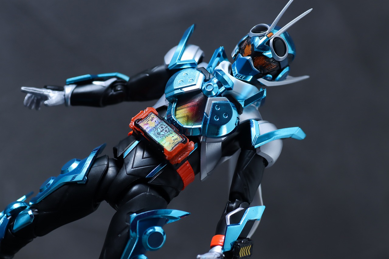 S.H.フィギュアーツ　仮面ライダーガッチャード スチームホッパー　レビュー　アクション