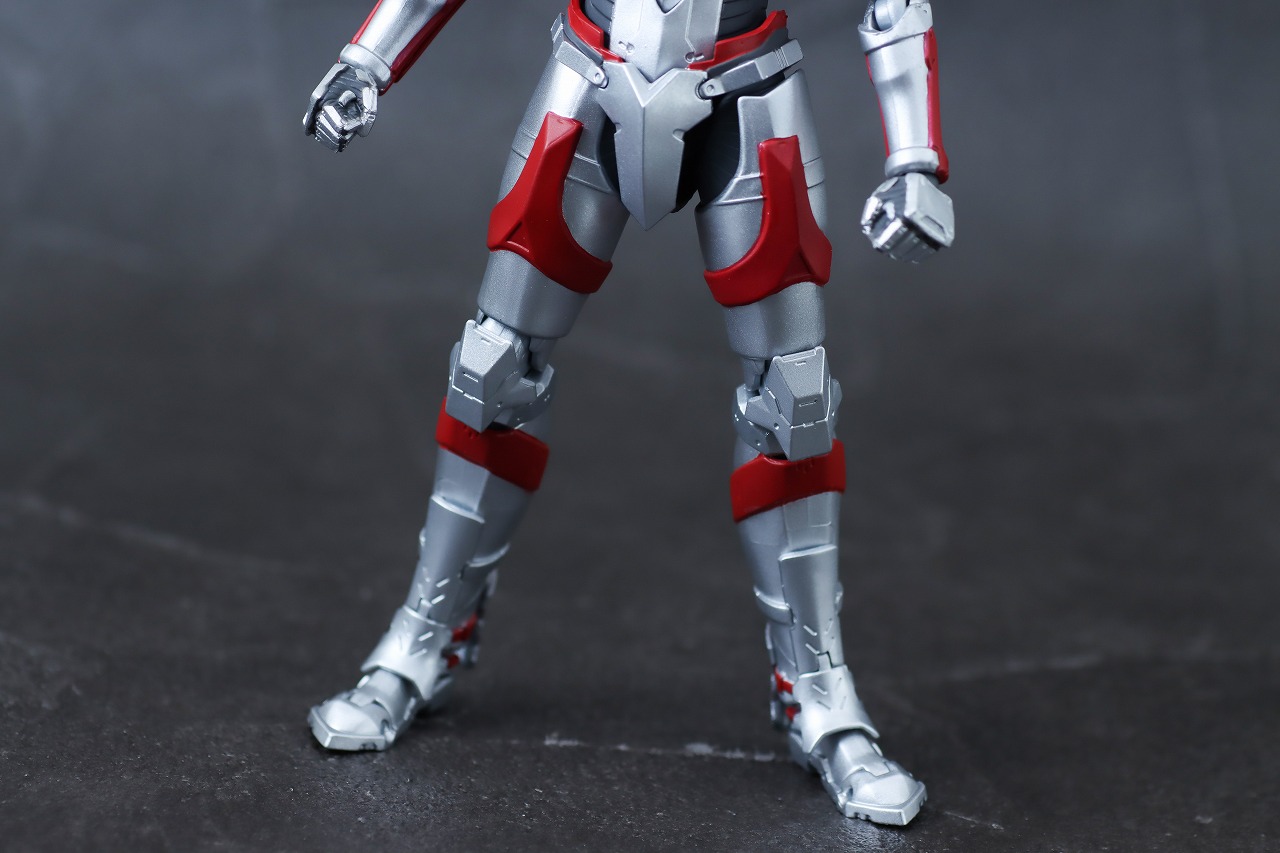 S.H.フィギュアーツ　ULTRAMAN SUIT ZOFFY the Animation　レビュー　本体