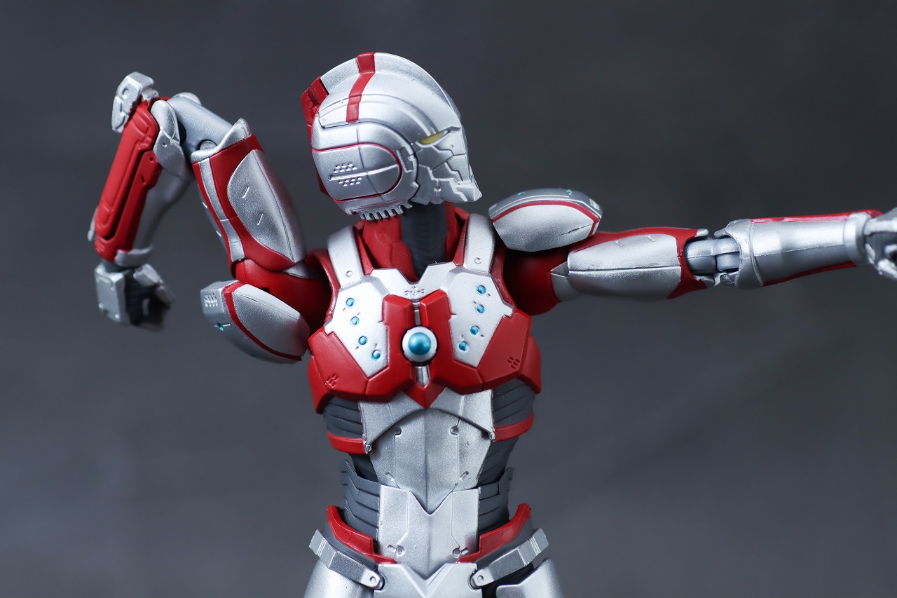 S.H.フィギュアーツ　ULTRAMAN SUIT ZOFFY the Animation　レビュー　可動範囲